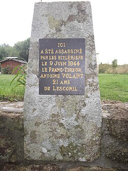 250px-Stèle_Plobannalec.JPG